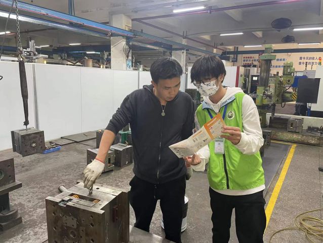 三鄉(xiāng)鎮(zhèn)開展“勤勞致富，遠(yuǎn)離毒品”禁毒宣傳活動(dòng)照片4.jpg