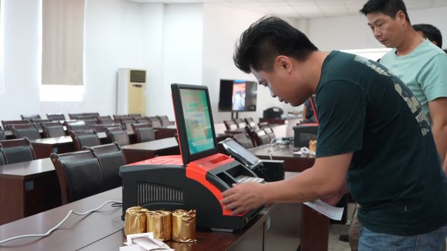2023.6.6-銷(xiāo)售終端機(jī)煥新升級(jí)！中山體彩實(shí)體店迎來(lái)新“動(dòng)能”  (2).jpg